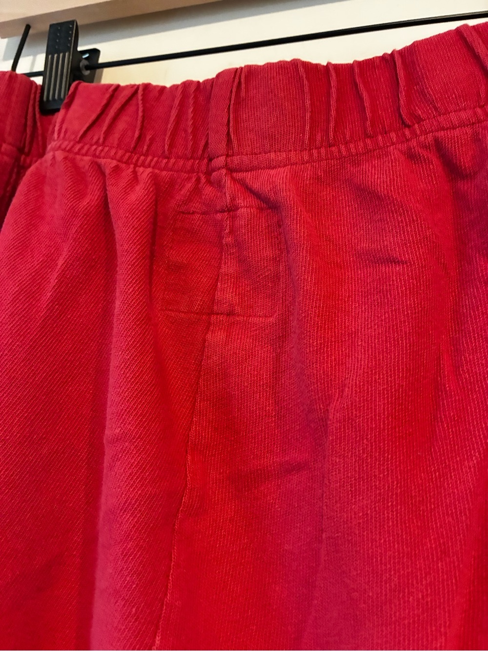 Le Bon Shoppe - French Terry Balloon Pants | Red Tulip size small - pockets - Picture 6 of 9